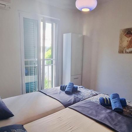 Apartment Zana Novalja Extérieur photo